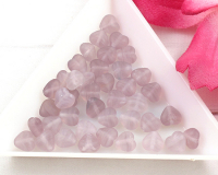 Glasperlen Herzen 6mm Amethyst light frosted  - 41 St�ck