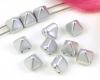 2-hole Pyramid Beads  6x6mm Aluminium Silver - 20 St�ck