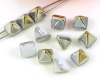 2-hole Pyramid Beads  6x6mm Alabaster Marea - 22 St�ck