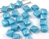 Silky Beads 2-hole 6x6mm Pastel Aqua - 25 St�ck